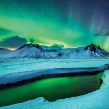 Aurora-borealis-peninsula-Snaefellsnes-Iceland-March-2013